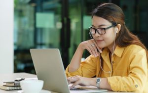 giúp người học và giáo viên đều có thể tiếp cận thông tin